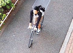 111024_1.jpg